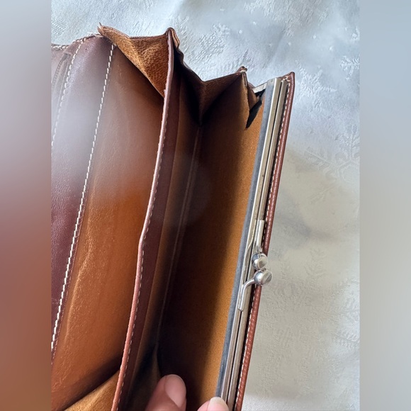 Gucci women’s vintage wallet - Picture 7 of 13